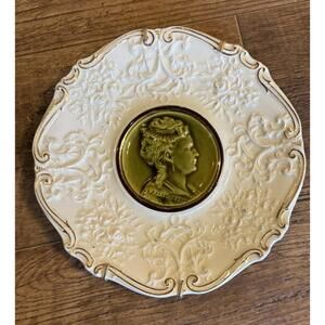 1800's Majolica Schramberg Villeroy & Boch 8" Medallion Plate 682 Victorian